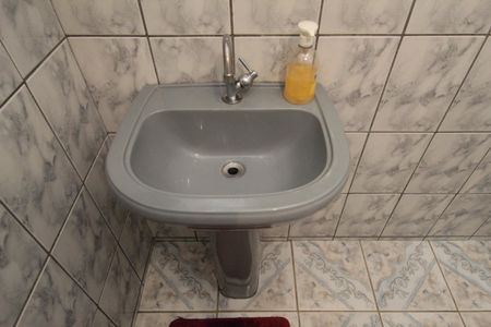 Casa à venda com 180m², 3 quartos e 2 vagasBanheiro Social