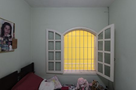 Casa à venda com 180m², 3 quartos e 2 vagasQuarto 2