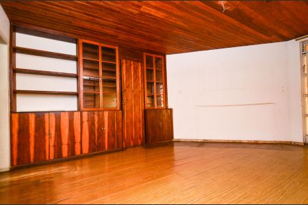 Apartamento à venda com 104m², 3 quartos e 2 vagas Apartamento à venda com 104m², 3 quartos e 2 vagasSala de TV