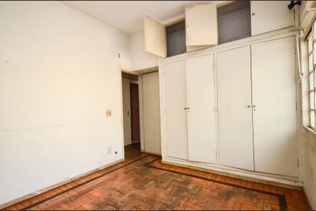 Apartamento à venda com 104m², 3 quartos e 2 vagas Apartamento à venda com 104m², 3 quartos e 2 vagasQuarto 2