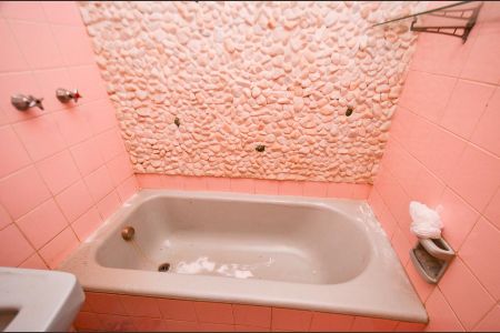 Apartamento à venda com 104m², 3 quartos e 2 vagas Apartamento à venda com 104m², 3 quartos e 2 vagasBanheiro