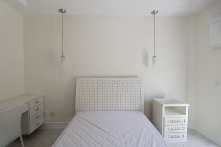 Apartamento para alugar com 183m², 4 quartos e 2 vagas Apartamento para alugar com 183m², 4 quartos e 2 vagasQuarto Suíte 1