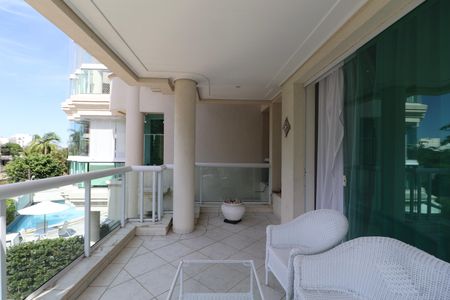 Apartamento para alugar com 183m², 4 quartos e 2 vagas Apartamento para alugar com 183m², 4 quartos e 2 vagasVaranda da Sala