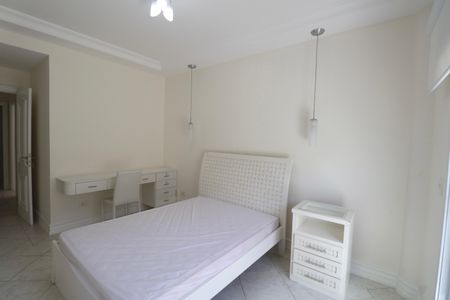 Apartamento para alugar com 183m², 4 quartos e 2 vagas Apartamento para alugar com 183m², 4 quartos e 2 vagasQuarto Suíte 1
