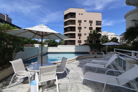 Apartamento para alugar com 183m², 4 quartos e 2 vagas Apartamento para alugar com 183m², 4 quartos e 2 vagasÁrea comum - Piscina