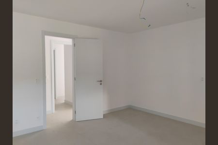 Apartamento à venda com 253m², 5 quartos e 2 vagas Apartamento à venda com 253m², 5 quartos e 2 vagasSuíte 1
