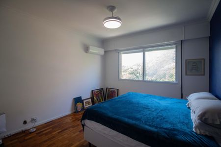 Apartamento à venda com 231m², 4 quartos e 3 vagasSuíte 2