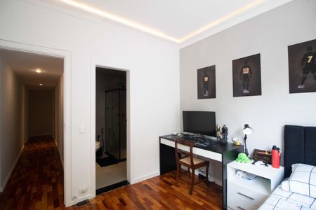 Apartamento à venda com 231m², 4 quartos e 3 vagasSuíte 1