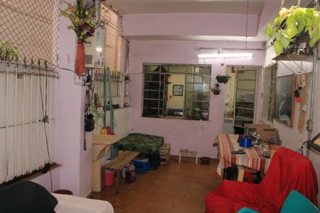 Casa à venda com 98m², 2 quartos e sem vagaVaranda