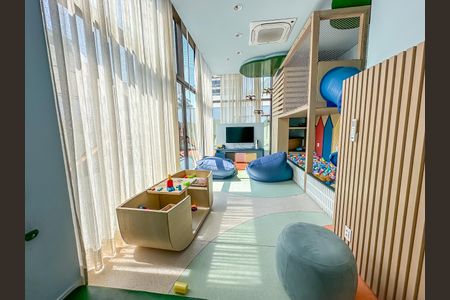 Apartamento à venda com 167m², 3 quartos e 1 vaga Apartamento à venda com 167m², 3 quartos e 1 vagaÁrea comum