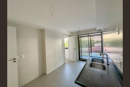 Apartamento à venda com 167m², 3 quartos e 1 vaga Apartamento à venda com 167m², 3 quartos e 1 vagaCozinha