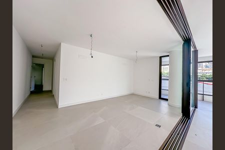 Apartamento à venda com 167m², 3 quartos e 1 vaga Apartamento à venda com 167m², 3 quartos e 1 vagaSala