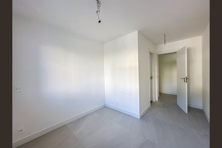 Apartamento à venda com 167m², 3 quartos e 1 vaga Apartamento à venda com 167m², 3 quartos e 1 vagaSuíte 2