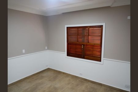 Casa à venda com 163m², 3 quartos e 3 vagas