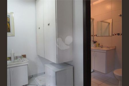 Casa à venda com 267m², 3 quartos e 2 vagas