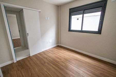 Apartamento à venda com 266m², 4 quartos e 3 vagas Apartamento à venda com 266m², 4 quartos e 3 vagasQuarto 1