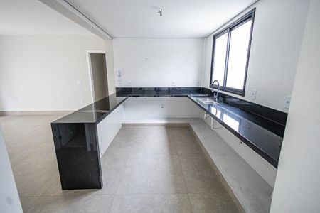 Apartamento à venda com 266m², 4 quartos e 3 vagas Apartamento à venda com 266m², 4 quartos e 3 vagasCozinha