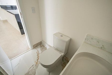 Apartamento à venda com 266m², 4 quartos e 3 vagas Apartamento à venda com 266m², 4 quartos e 3 vagasLavabo