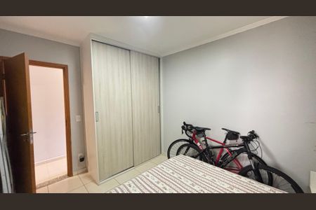 Apartamento à venda com 96m², 3 quartos e 2 vagasQuarto 1