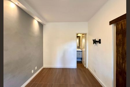 Apartamento à venda com 35m², 1 quarto e sem vagaQuarto