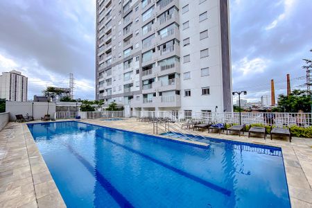 Apartamento à venda com 75m², 3 quartos e 1 vagaÁrea comum - Piscina