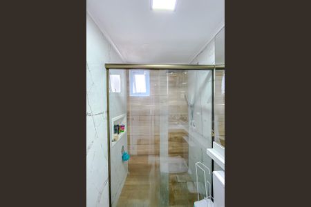 Apartamento à venda com 75m², 3 quartos e 1 vaga Apartamento à venda com 75m², 3 quartos e 1 vagaBanheiro da Suíte