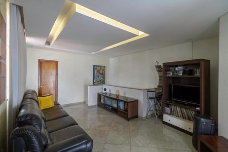 Apartamento à venda com 296m², 4 quartos e 6 vagasCobertura - Sala 2