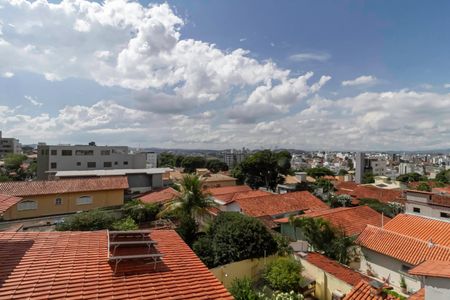 Apartamento à venda com 296m², 4 quartos e 6 vagasQuarto 2 - Vista