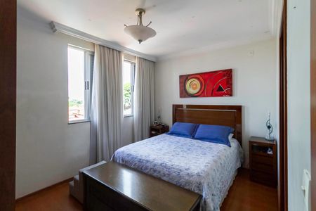 Apartamento à venda com 296m², 4 quartos e 6 vagasSuíte