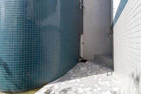 Apartamento à venda com 296m², 4 quartos e 6 vagasEntrada