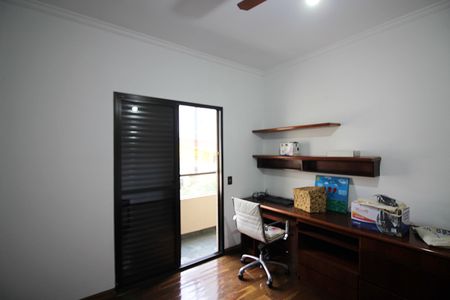 Apartamento à venda com 196m², 3 quartos e 2 vagasQuarto 2