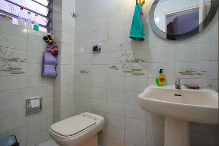 Casa à venda com 320m², 5 quartos e 6 vagasLavabo