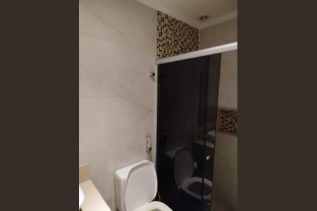 Casa de condomínio à venda com 230m², 4 quartos e 3 vagas