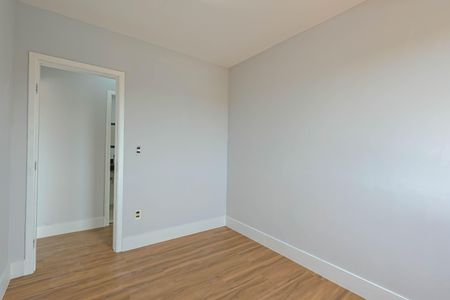 Apartamento à venda com 57m², 2 quartos e 2 vagas Apartamento à venda com 57m², 2 quartos e 2 vagasQuarto 1