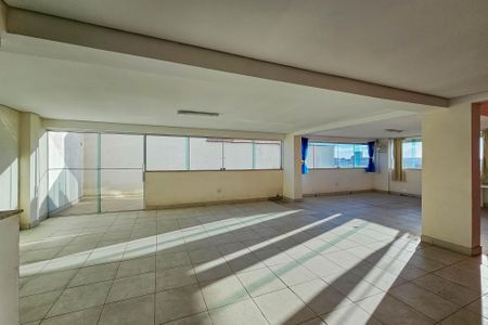 Apartamento à venda com 57m², 2 quartos e 2 vagas Apartamento à venda com 57m², 2 quartos e 2 vagasÁrea comum - Salão de festas