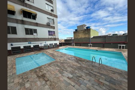 Apartamento à venda com 66m², 2 quartos e 1 vagaÁrea comum - Piscina