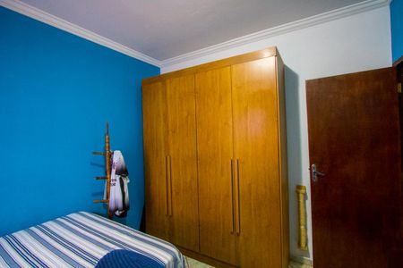 Casa à venda com 160m², 3 quartos e 2 vagas Casa à venda com 160m², 3 quartos e 2 vagasQuarto 2