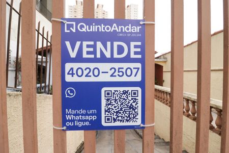 Casa à venda com 288m², 3 quartos e 4 vagas Casa à venda com 288m², 3 quartos e 4 vagasPlaca