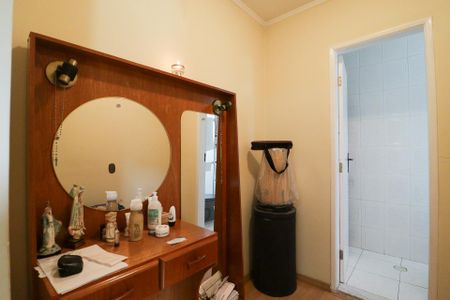 Casa à venda com 288m², 3 quartos e 4 vagas Casa à venda com 288m², 3 quartos e 4 vagasSuíte