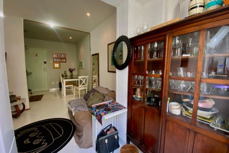 Apartamento à venda com 52m², 1 quarto e sem vagaSala