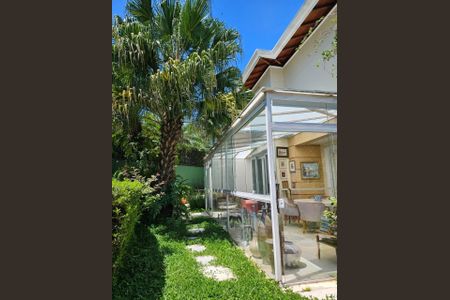 Casa de condomínio à venda com 589m², 4 quartos e 4 vagas
