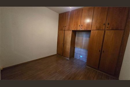 Casa à venda com 150m², 3 quartos e 2 vagas