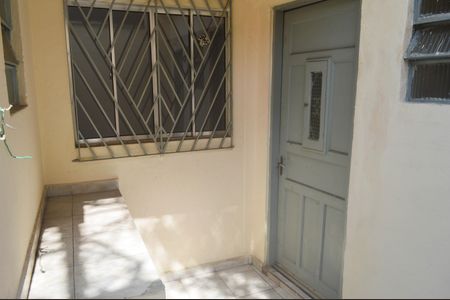 Casa para alugar com 356m², 5 quartos e 2 vagas Casa para alugar com 356m², 5 quartos e 2 vagasÁrea externa Fundos