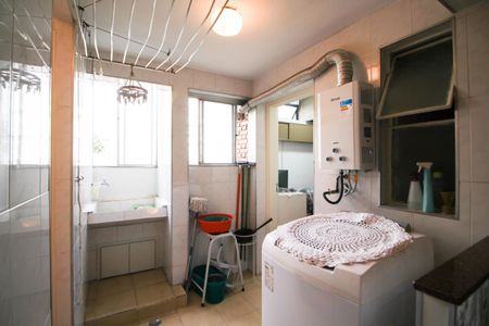 Apartamento à venda com 98m², 2 quartos e 2 vagas Apartamento à venda com 98m², 2 quartos e 2 vagasÁrea de Serviço