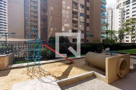 Apartamento à venda com 98m², 2 quartos e 2 vagas Apartamento à venda com 98m², 2 quartos e 2 vagasÁrea comum - Playground