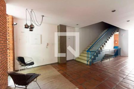 Apartamento à venda com 98m², 2 quartos e 2 vagas Apartamento à venda com 98m², 2 quartos e 2 vagasHall