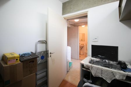 Apartamento à venda com 98m², 2 quartos e 2 vagas Apartamento à venda com 98m², 2 quartos e 2 vagasQuarto de Serviço