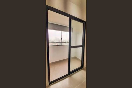 Sacada de apartamento à venda com 1 quarto, 24m² em Bonfim, Osasco