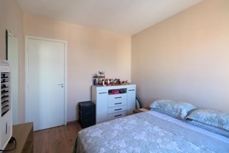 Apartamento à venda com 70m², 3 quartos e 1 vagaQuarto 2