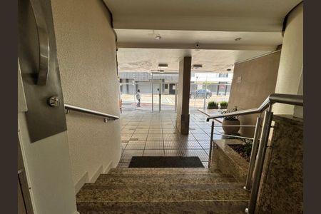 Apartamento à venda com 80m², 2 quartos e sem vaga Apartamento à venda com 80m², 2 quartos e sem vagaÁrea comum